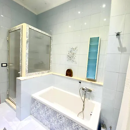 Apartament Castellano *