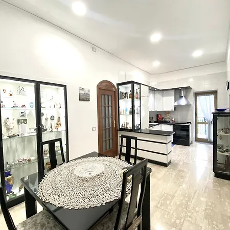 Castellano Apartament *