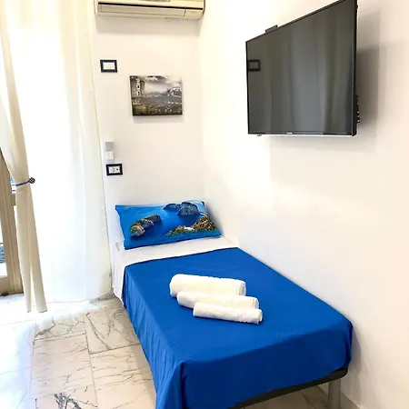 Castellano Apartament Neapol