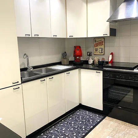 Castellano Apartament Neapol